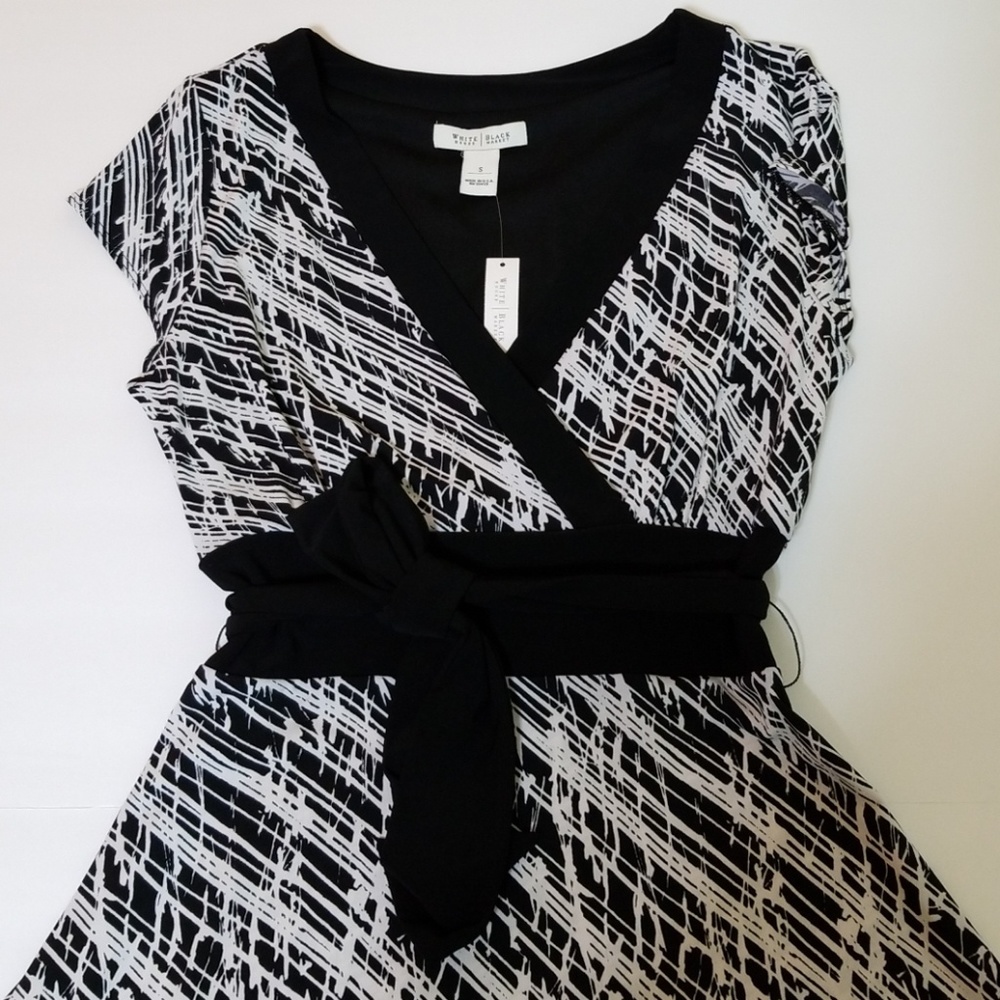 WHITE &BLACK DRESSES - Picture 8 of 8